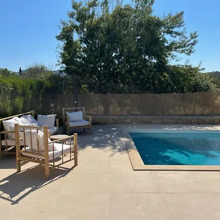 Wunderschoene Mit Wlan Und Heizung Villa